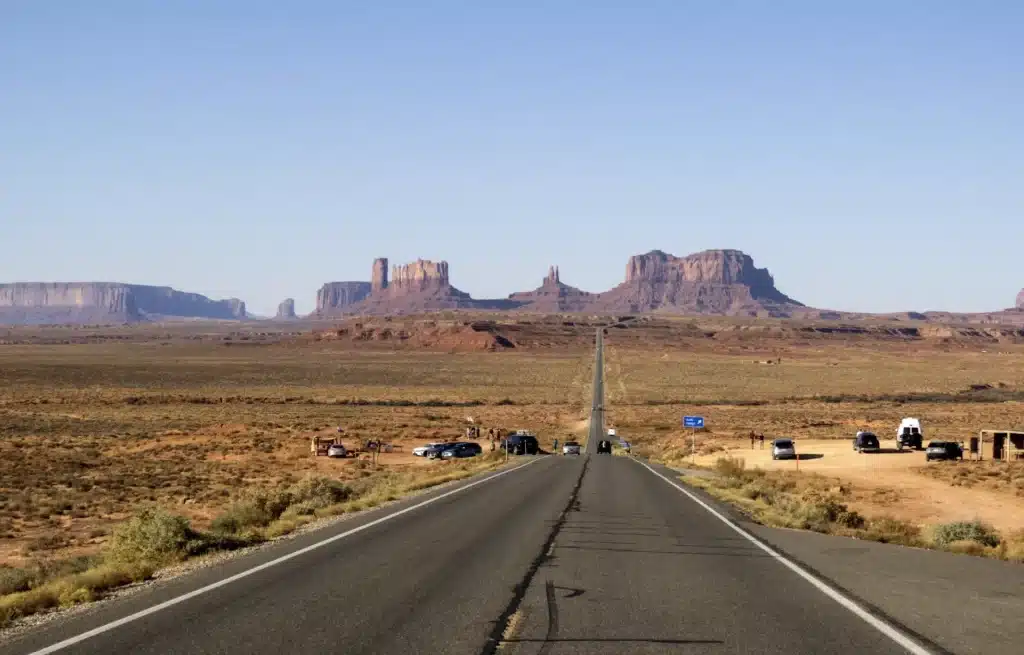 Forrest Gump Point between Goosenecks State Park and Monument Valley. Photo by Cheryl Fallstead